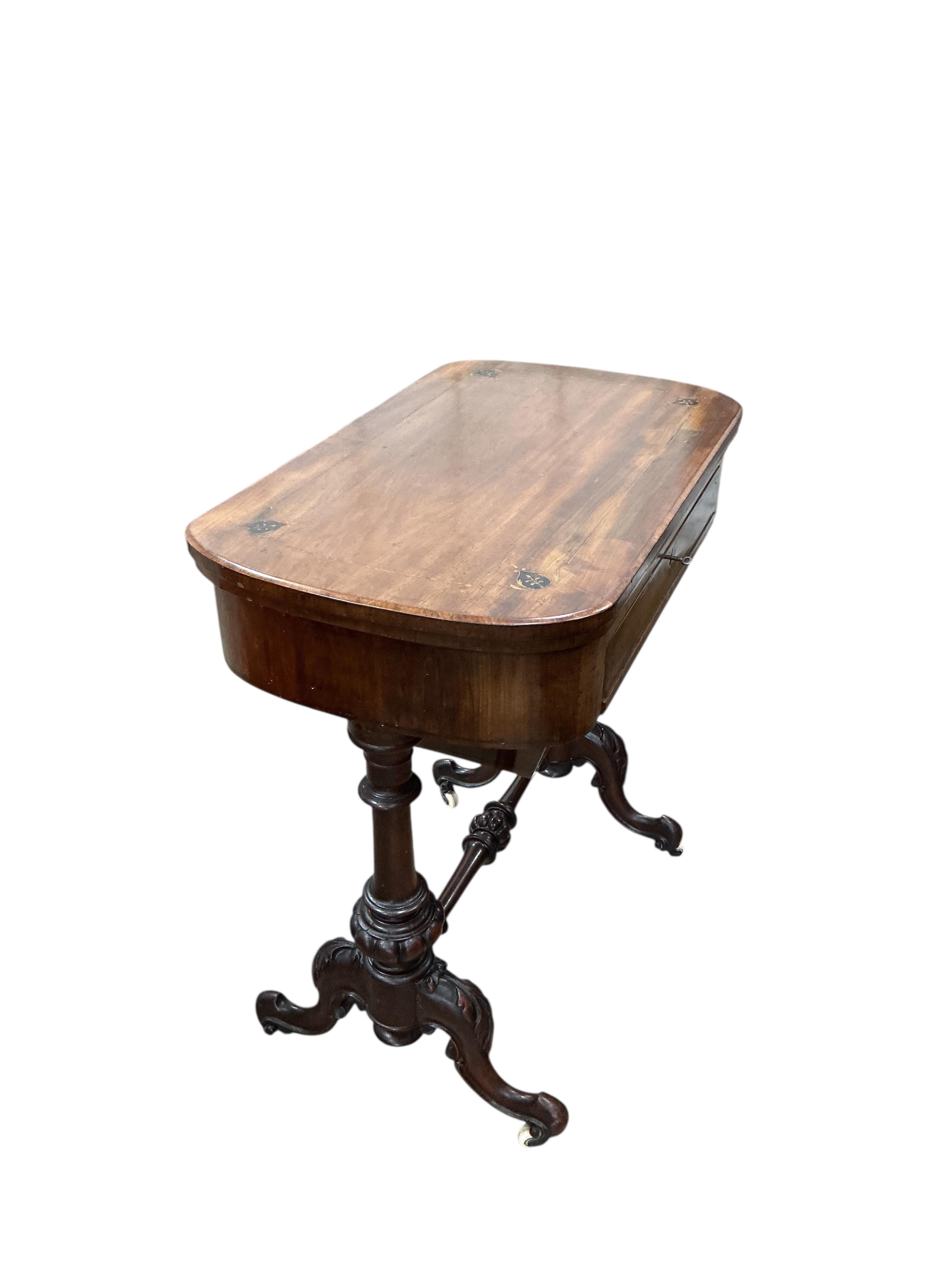 A Victorian walnut games / work table, width 70cm, depth 42cm, height 74cm